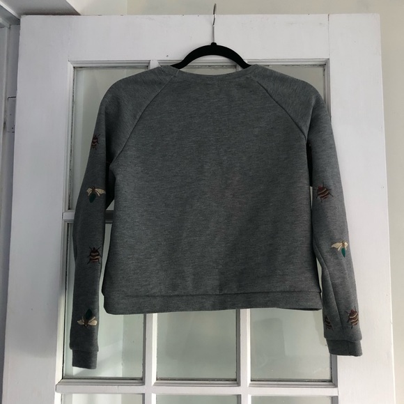 Grey cropped sweatshirt - Picture 2 of 4